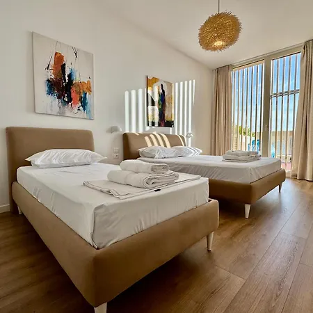Villa Veranda Apartment, Coast *