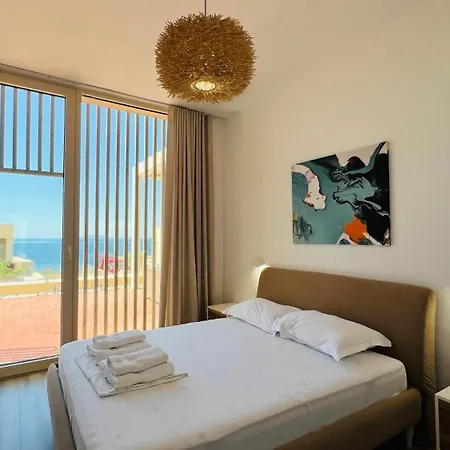 Veranda Apartment, Coast Palasë