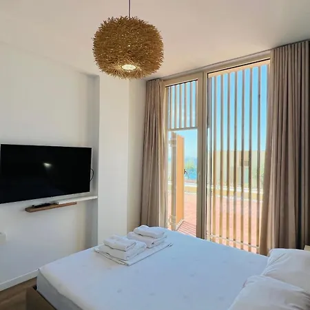 Veranda Apartment, Coast