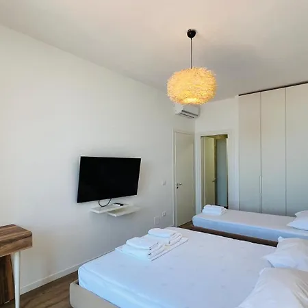 Villa Veranda Apartment, Coast Palasë