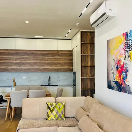 Veranda Apartment, Coast Villa *