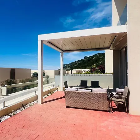 Veranda Apartment, Coast Villa