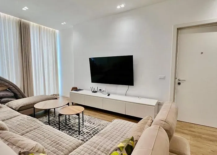 Veranda Apartment, Coast Villa